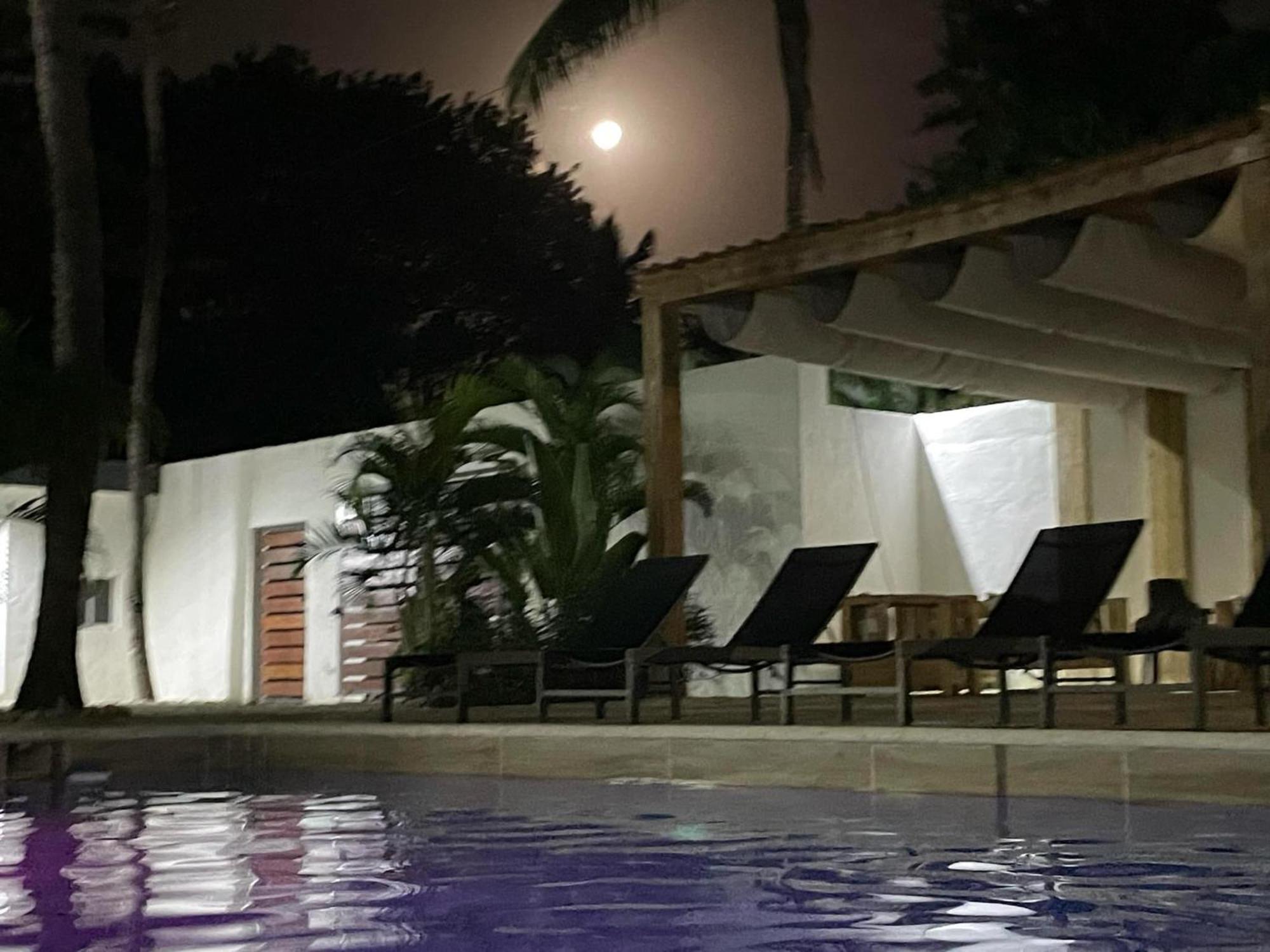Hummingbird Cabarete Aparthotel Εξωτερικό φωτογραφία